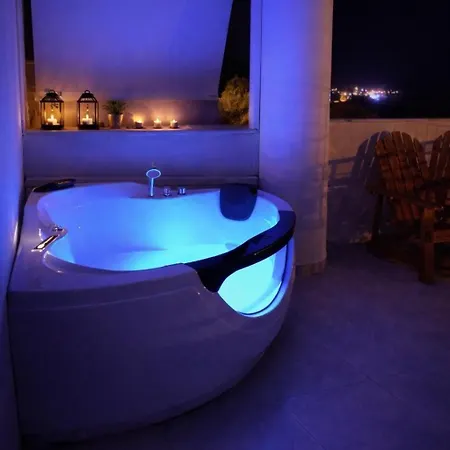 Seaside - Deluxe Sea View Penthouse Jacuzzi-bbq&groundfloor Garden View Appartement *